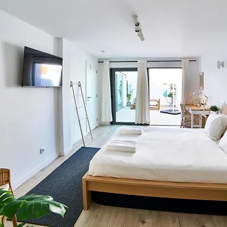 Nirvana Lagos- Roof *