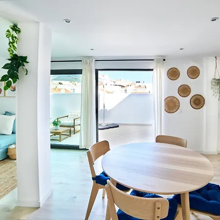 Nirvana Lagos- Roof * 拉哥斯